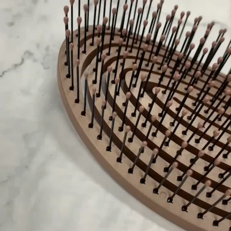 Lasen3D彈性抗糾結梳 (摩卡棕) | 潘朵拉的美妝盒 - 彩妝刷具/鏡子/梳子 - 塑膠 