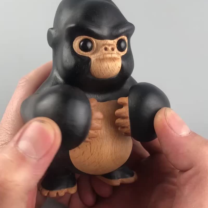 Wooden gorilla/Handmade gift/Home decoration - ตุ๊กตา - ไม้ สีดำ