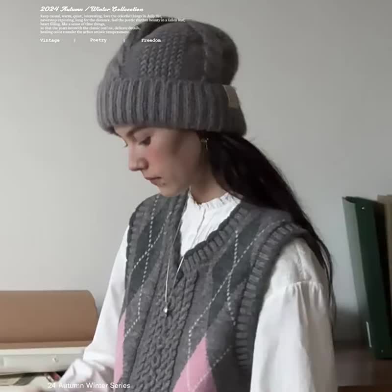 粉灰色調 時髦書呆子 英倫復古學院系菱形格V領針織馬甲 疊搭背心 - 女毛衣/針織衫 - 其他人造纖維 灰色