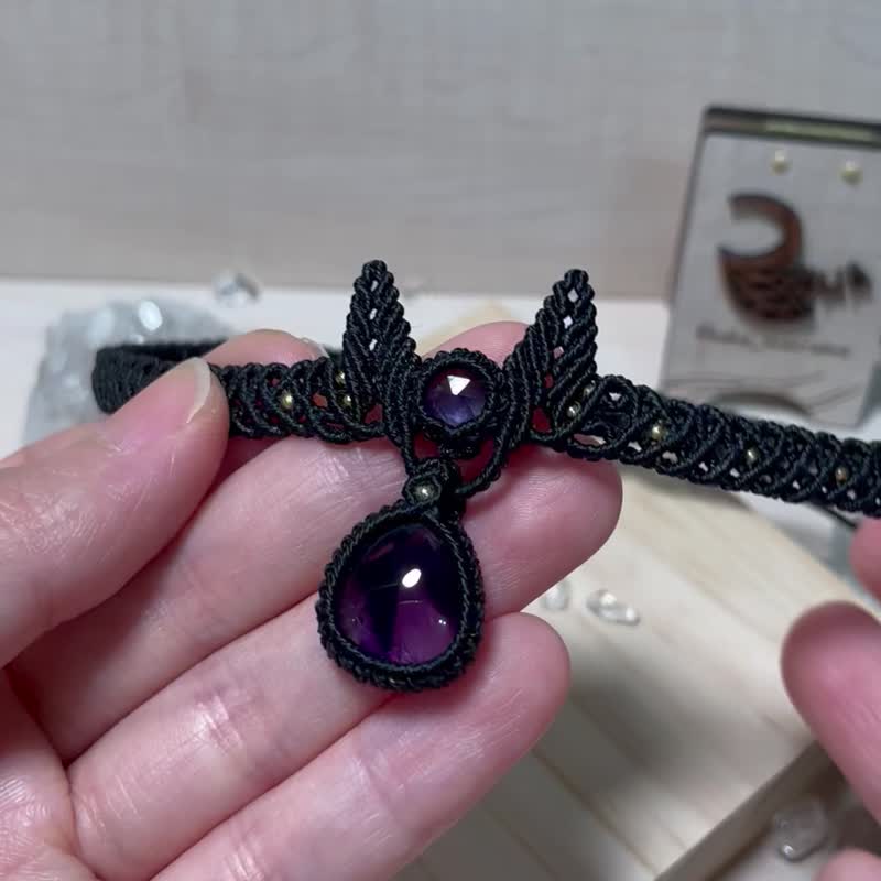 Wax thread weaving/Dabizi amethyst/cordierite small wing necklace - สร้อยคอ - คริสตัล สีดำ