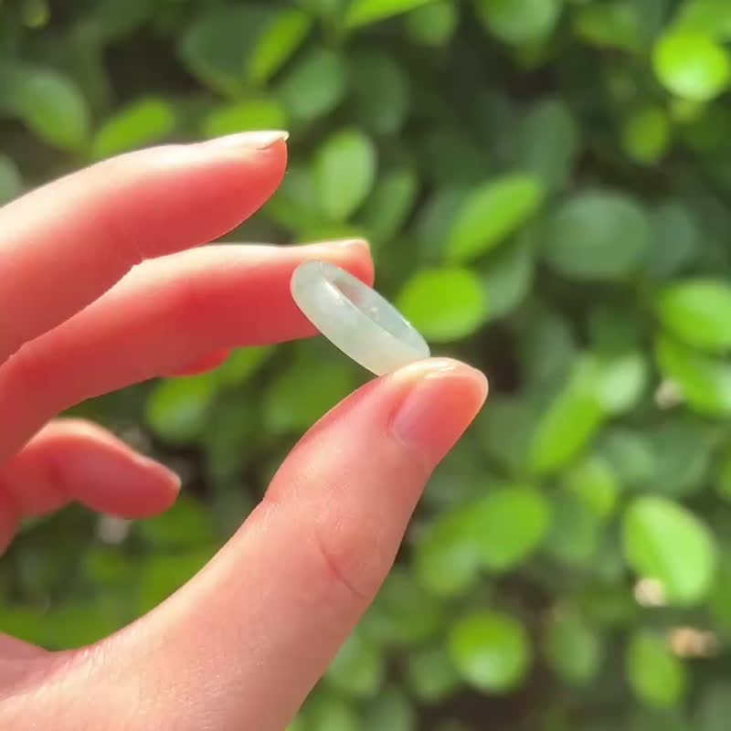 冰種 天然翡翠 緬甸 A玉 玉鐲 • 冰種墨飄花翡翠戒指 - 戒指 - 石頭 綠色