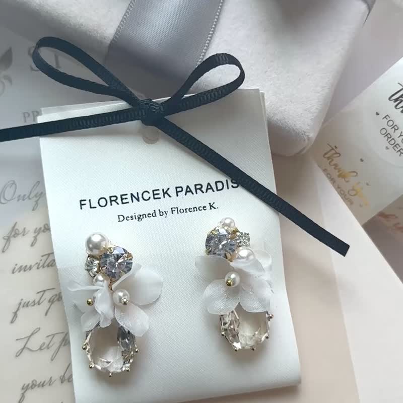 Rhinestone Pearl Chiffon Wedding Earrings - ต่างหู - โลหะ ขาว