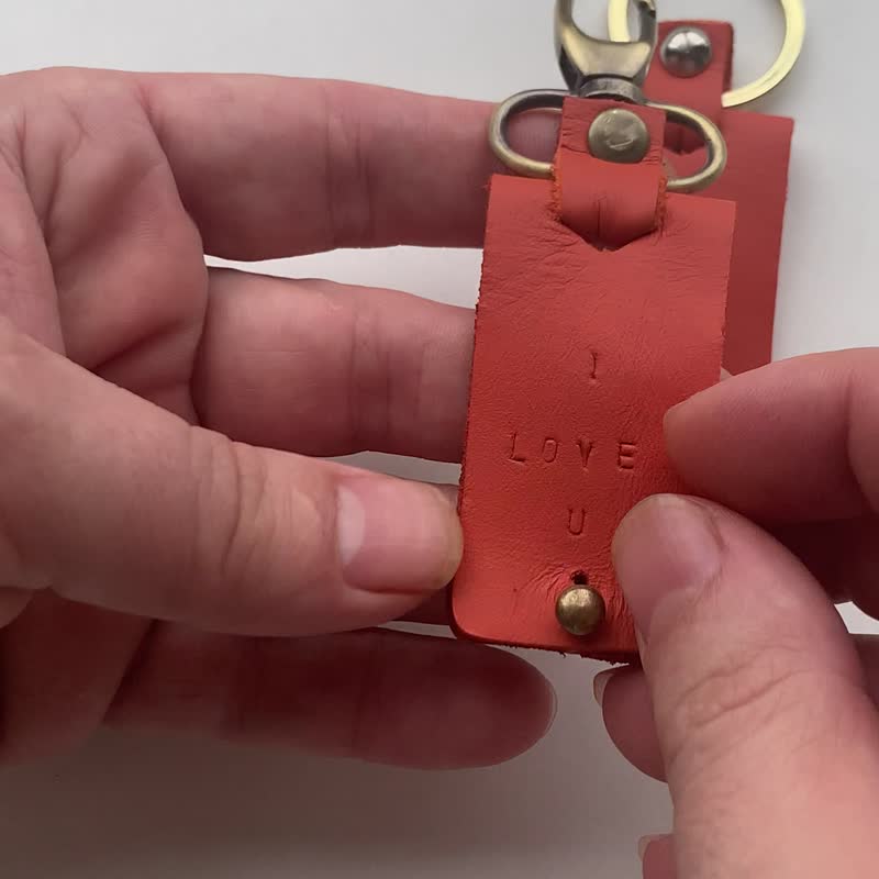 皮革照片鑰匙圈 - 可愛手工橙色帶定製文字 - 女孩個性化配件 - 鑰匙圈/鑰匙包 - 真皮 橘色