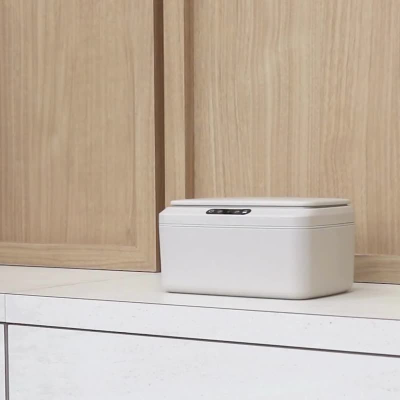 ROUNDS 自動開關 感應式濕紙巾收納盒 濕巾盒 無須接觸 Smartru - 居家收納/收納盒/儲物盒 - 塑膠 