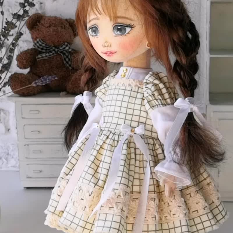 Handmade doll with brown hair 11 inch. An artistic doll. Rag doll. Fabric doll. - 公仔/玩偶 - 棉．麻 
