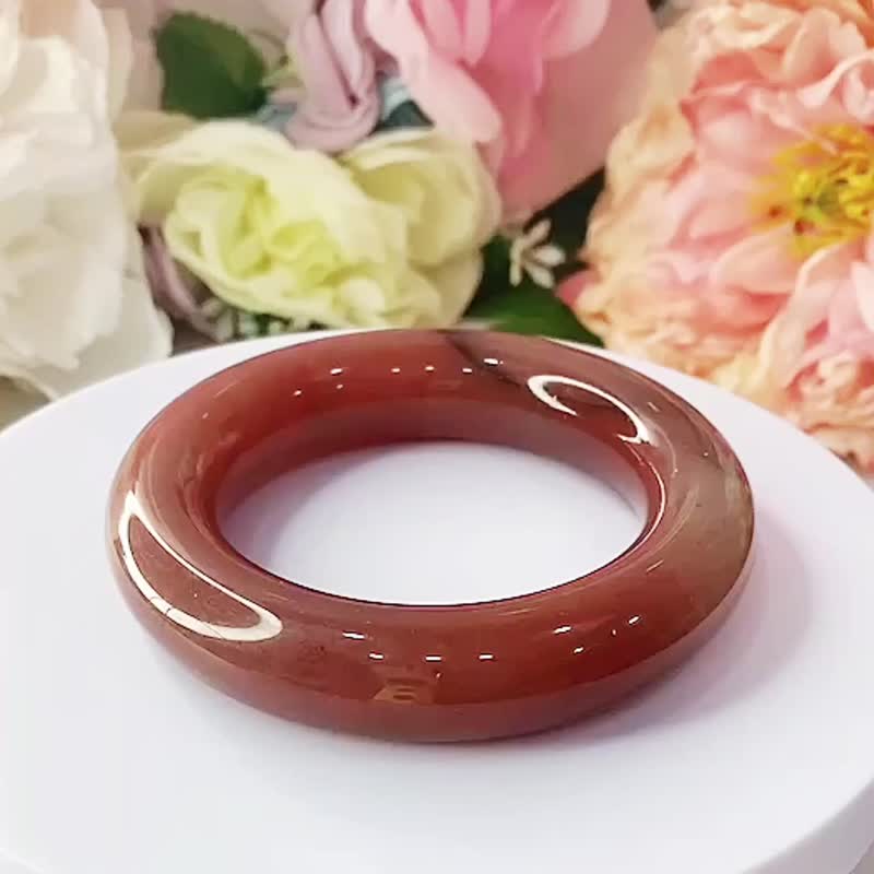 NO.9稀有紅莓果佘太翠手鐲 內徑 55 MM 圈口 胖圓條 佘太翠玉鐲 - 手鍊/手環 - 玉石 紅色