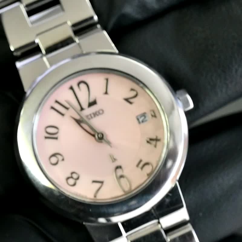 送料無料 SEIKO LUKIA 女性用腕時計 クォーツ 26mm ライトピンク Ref.7N82-0CN0 手錶 古董錶 復古手錶 日本直送 - 女錶 - 不鏽鋼 粉紅色
