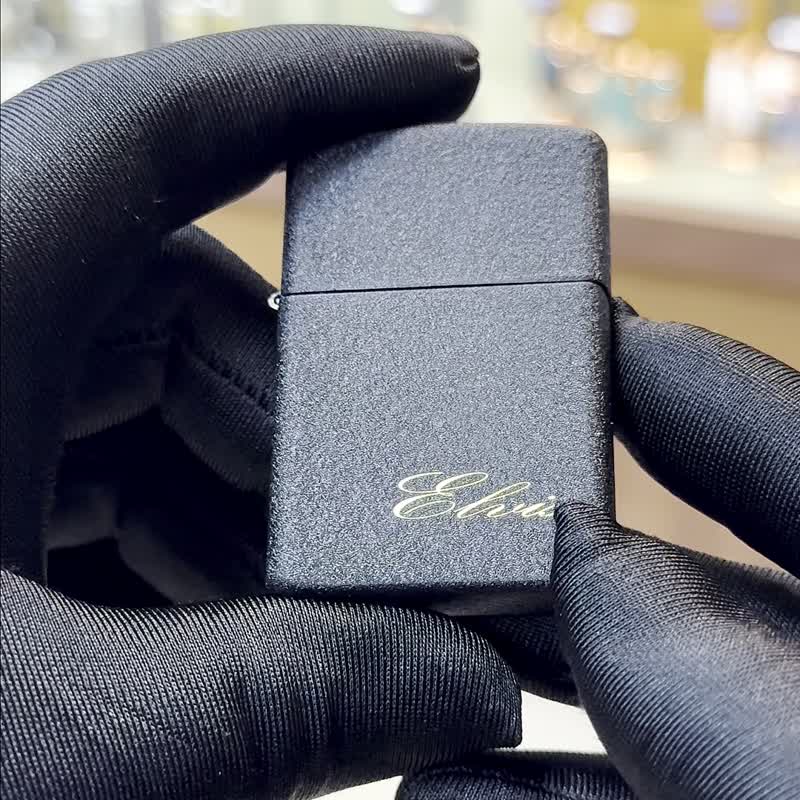 [FREED] Bronze Shell Imitation Black Cracked Kerosene Lighter Customized Engraving Boys Gift Ready Stock - Other - Other Metals Black