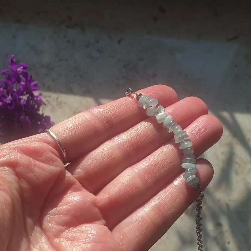 Raw Aquamarine bracelet, 925 silver, Pisces Crystal, Aquarius birthstone - 手鍊/手環 - 寶石 藍色