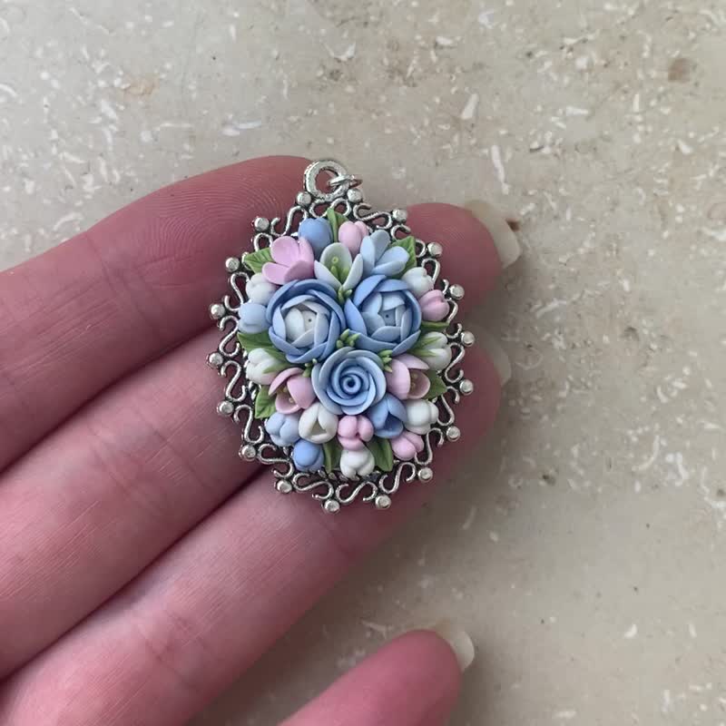 Handmade Flower Pendant Blossom Necklace Polymer Clay Jewelry With Tiny Flowers - สร้อยคอ - ดินเหนียว สีน้ำเงิน