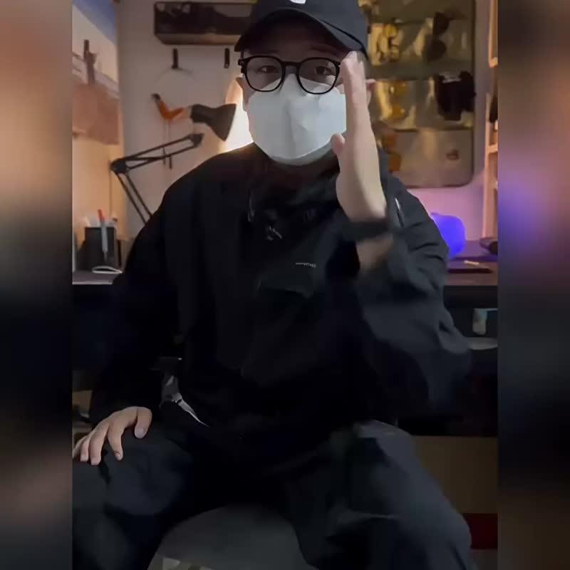 川山甲 活片輕量 防曬服 UPF50+ 戶外機能風衣透氣連帽防曬衣 - 男夾克/外套 - 其他材質 白色