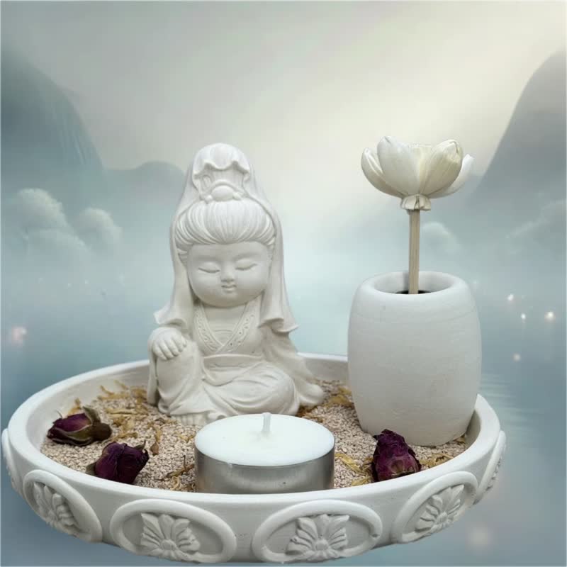 The Art of Home Fragrance: Pure Recitation of the Auspicious Little Buddha, Guanyin Disk Set, Essential Oil Diffusing, and Candlelight Situation - น้ำหอม - ปูน ขาว