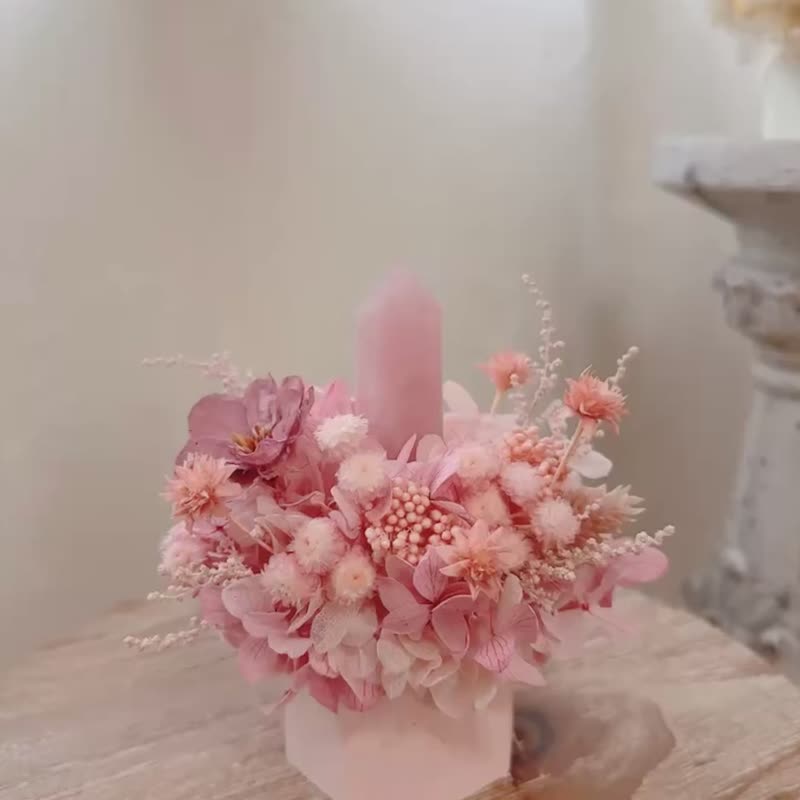 妳的樣子。粉水晶柱 永生花微景觀 療癒桌面小風景 - 盆栽/植栽 - 水晶 粉紅色