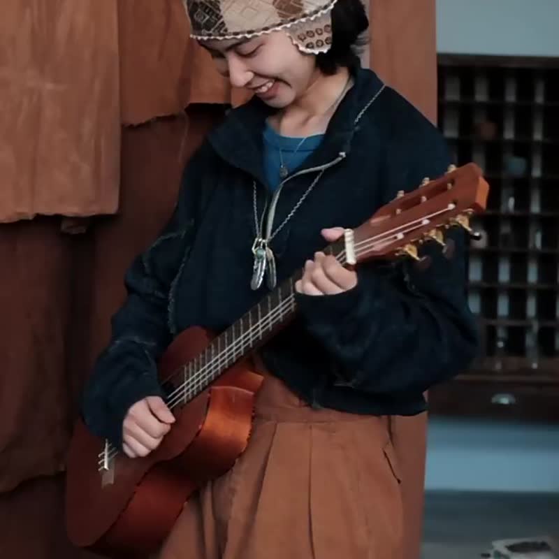 靛藍色 做舊復古毛邊短款拉鏈衛衣 超長袖設計上衣瑜伽休閒外套 - 女大衣/外套 - 棉．麻 藍色
