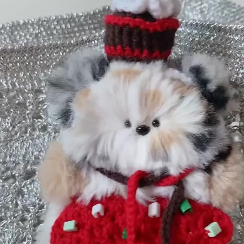 三色の犬のぬいぐるみ キーリング (ドールバッグ、ヘアバンド、エプロン付き) - キーホルダー・キーケース - その他の素材 ブラウン