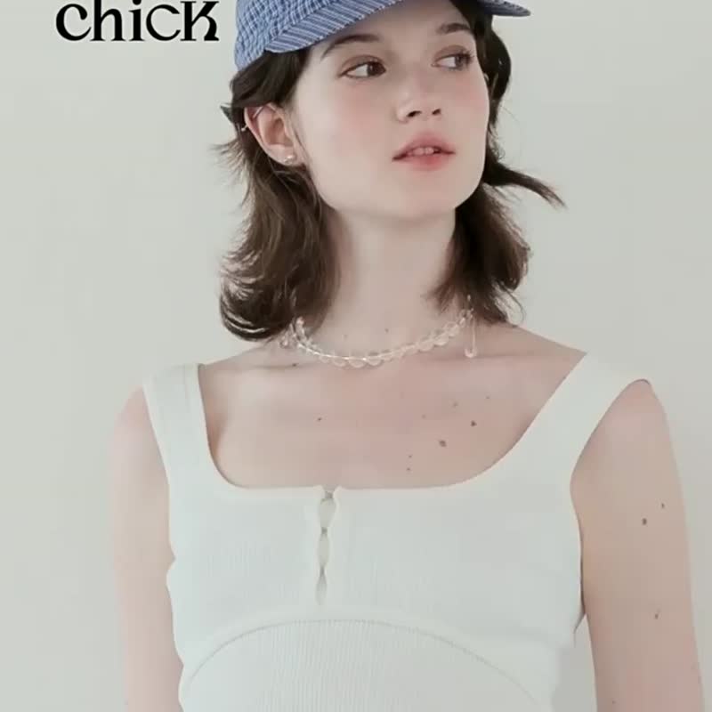 Classic blue and white checkered soft top metal decoration hat logo sports baseball cap - หมวก - ผ้าฝ้าย/ผ้าลินิน สีน้ำเงิน