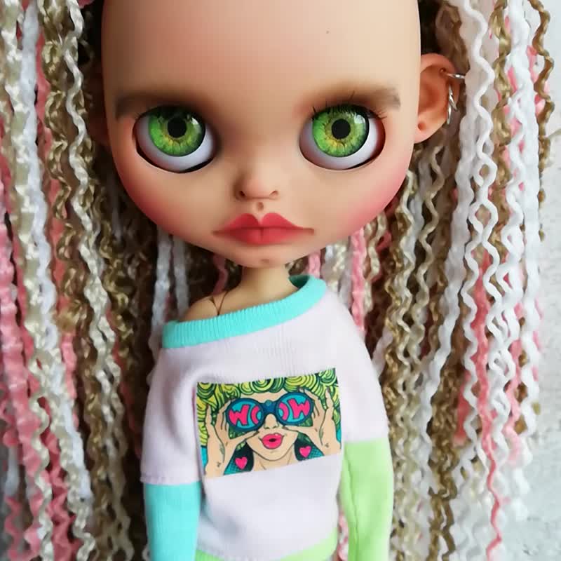 Blythe custom doll Leila with ears tan skintone pink blonde hair braids - Stuffed Dolls & Figurines - Plastic Pink