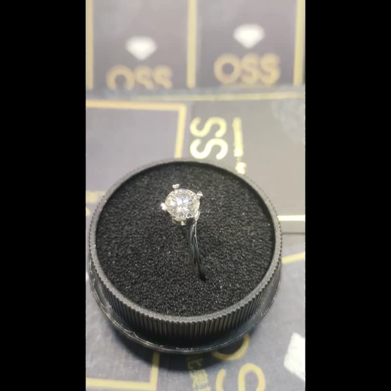 Moissanite Moissanite 1 carat engagement flower bud diamond ring Taipei store Cu - General Rings - Other Materials 