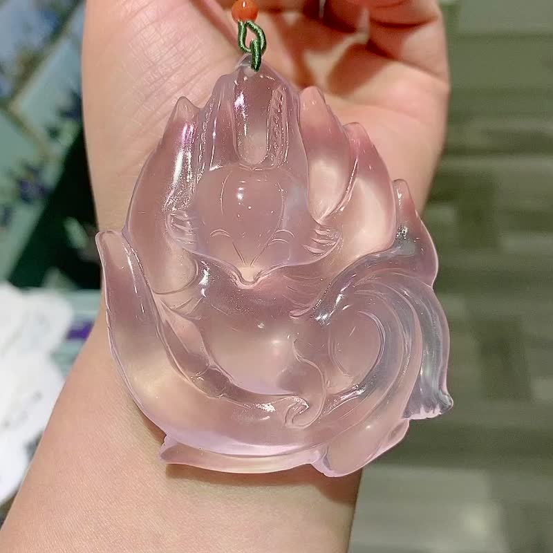 然莫桑比克粉水晶千年九尾狐吊墜雕工精湛栩栩如生顏色鮮豔 - 項鍊 - 水晶 