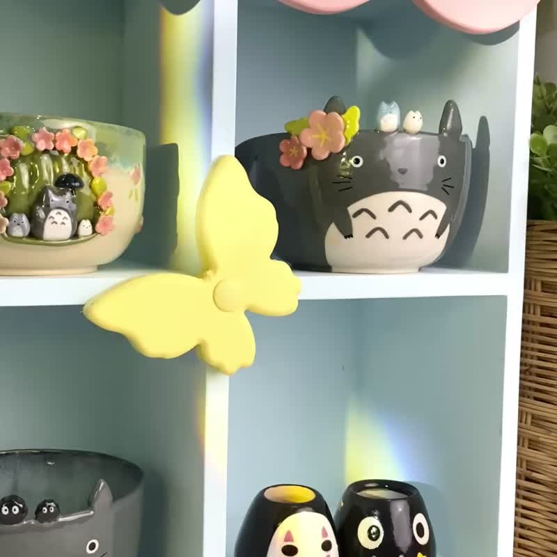 Handmade ceramic matcha bowl Chawan Ghibli Noface - 其他杯子 - 陶 黑色