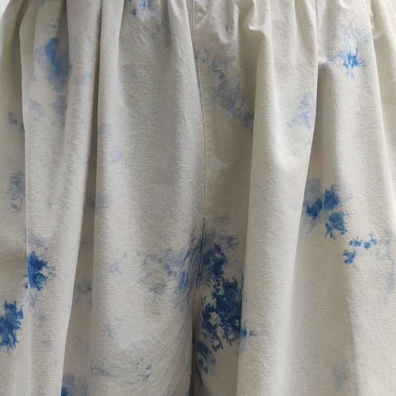Jinda Pants L - 靛藍色紮染寬褲 - 女長褲 - 棉．麻 藍色