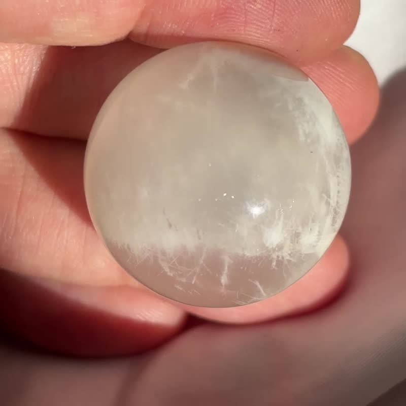 雪花幽靈 白兔毛 彩虹 透亮 白水晶 水晶球 - 擺飾/家飾品 - 水晶 白色