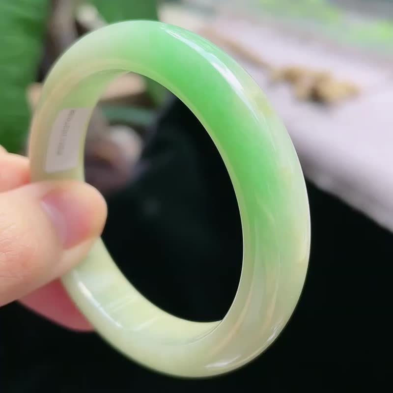 Ice Jade Bracelet Natural Jade Bracelet A Jade Bracelet • Glutinous Ice Jade Blessing Bracelet - สร้อยข้อมือ - หยก สีเขียว