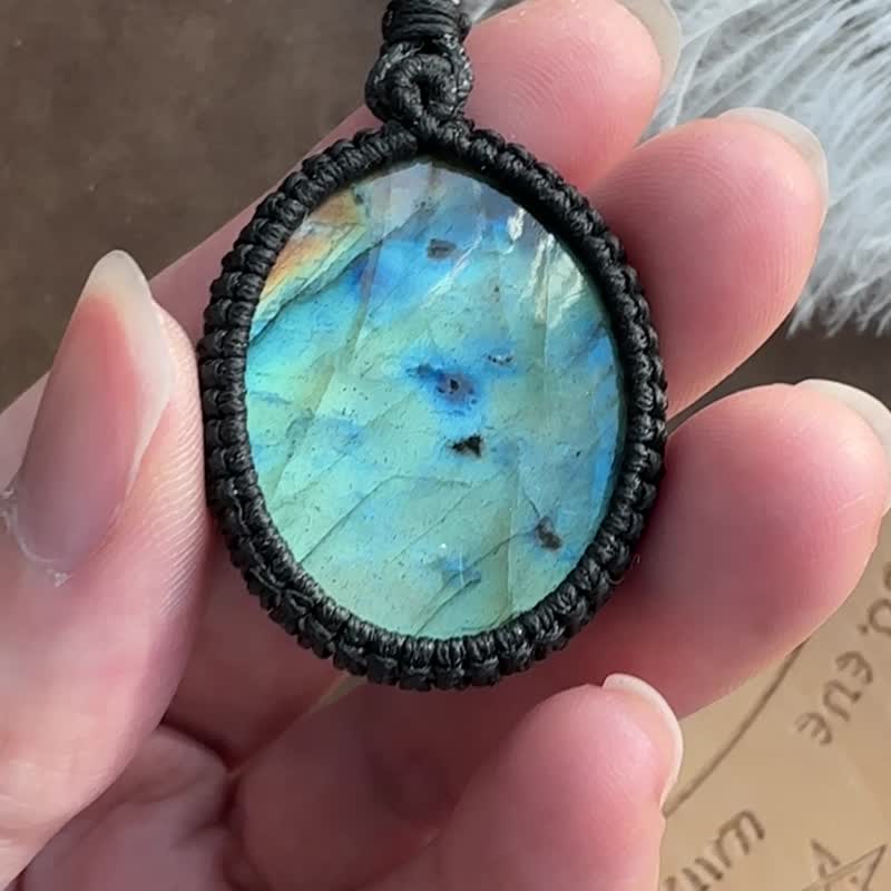 CSP45 簡約民族風 蠟線編織 拉長石 項鍊 (可調長度) - 項鍊 - 寶石 黑色