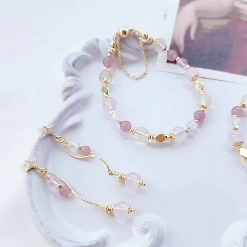 Spring Yoshino Sakura | Strawberry Quartz Natural Crystal Bracelet Elastic Chain Can Be Changed Magnetic Clasp Extension Chain - Bracelets - Semi-Precious Stones Pink