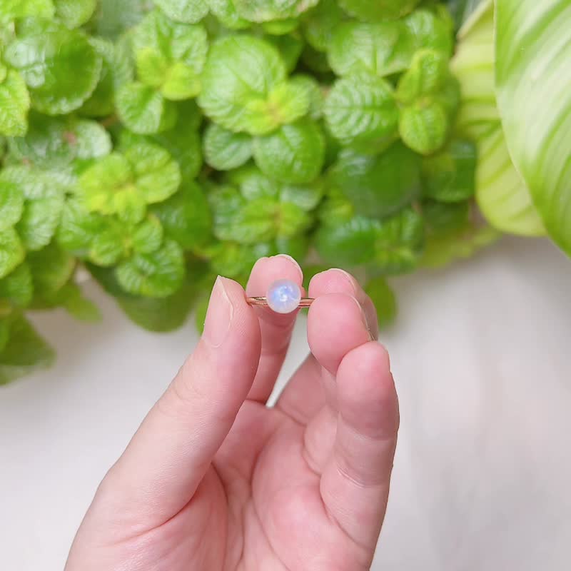 歲月靜好 矇矓霧氣月光石戒指 - 戒指 - 水晶 白色
