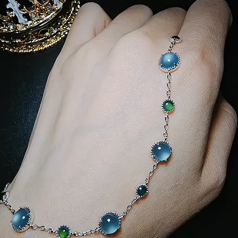 |Lucky Light Lamp|A-grade jade ice glass blue large egg surface 6mm sterling silver plated 18k exquisite bracelet - สร้อยข้อมือ - หยก 