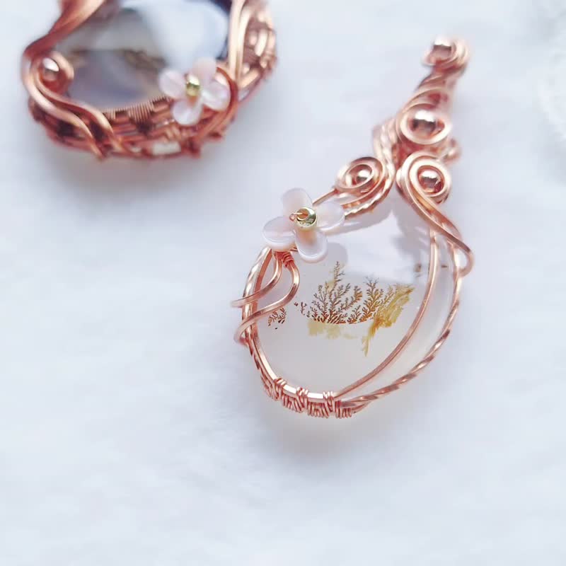 【Deja Vu】Ocean Chalcedony Pendant/Lover’s Gift/Graduation Gift/Exorcism and Evil/ - สร้อยคอ - หยก 