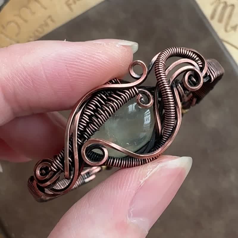 WW279 全手工編織 繞銅線 復古做舊 wire wrap 葡萄石手環 - 手鍊/手環 - 銅/黃銅 咖啡色