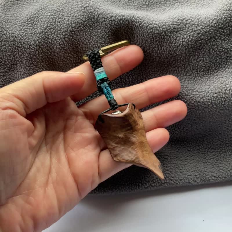 【山森】肖楠木吊飾 鑰匙圈 背包掛飾 - 鑰匙圈/鑰匙包 - 木頭 多色