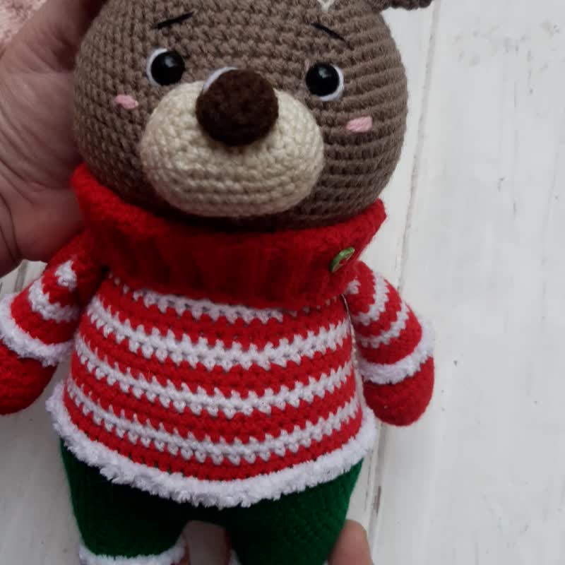 Reindeer toy Hand crochet Reindeer toy Christmas Reindeer Stuffed toys Plush toy - ของเล่นเด็ก - วัสดุอื่นๆ หลากหลายสี