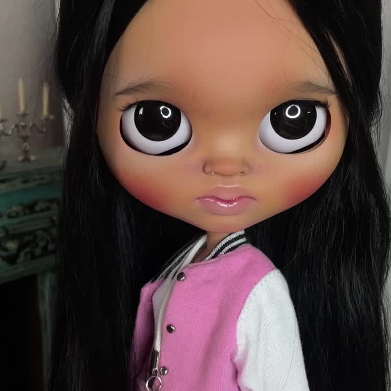 Blythe doll dark - ตุ๊กตา - พลาสติก สีนำ้ตาล