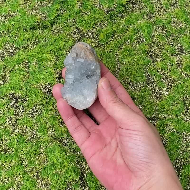 天然原礦天青雨滴 天青石鎮 藍水晶 療癒 淨化 開運 快速出貨 - 擺飾/家飾品 - 水晶 藍色