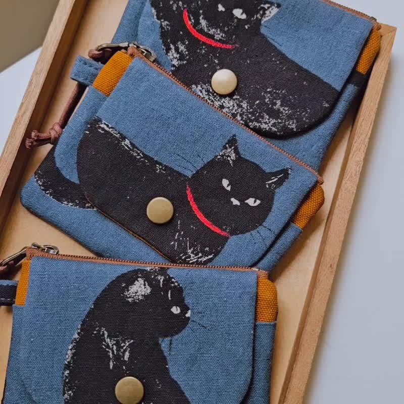 【掌心包系列】日本厭世黑貓 拉鍊零錢包 - 零錢包/小錢包 - 棉．麻 多色