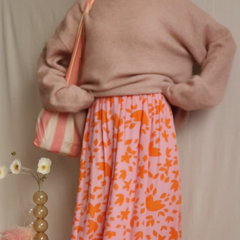 Soft and furry mohair merino wool nude pink sweater in stock - สเวตเตอร์ผู้หญิง - ขนแกะ 