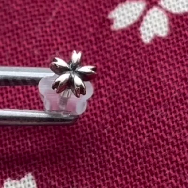 10金  桜ピアス/片耳用/日本製/送料無料/和風/着物 - 耳環/耳夾/耳骨夾 - 玫瑰金 金色