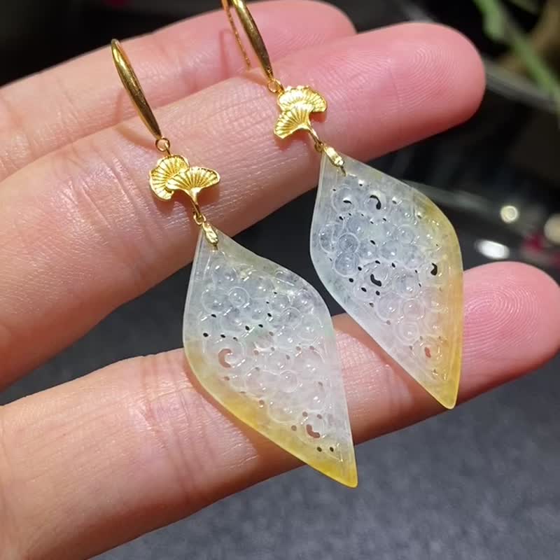冰種翡翠 天然翡翠 A玉 耳墜 耳釘 • 18k金復古風雕花牌翡翠耳環 - 耳環/耳夾/耳骨夾 - 玉石 黃色