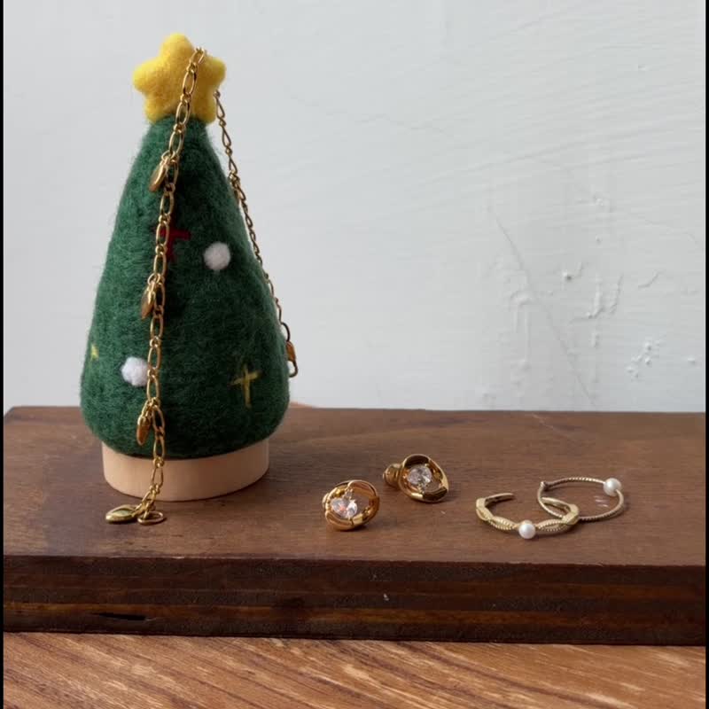 【聖誕禮盒】手掌星聖誕樹/羊毛氈/飾品收納架/鬍鬚收集器 - 擺飾/家飾品 - 羊毛 綠色