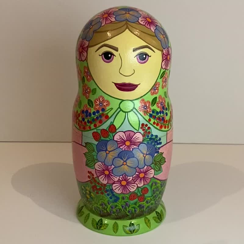 Matryoshka Summer nesting doll, wooden home decor, nature art, flowers, farming - 擺飾/家飾品 - 木頭 多色