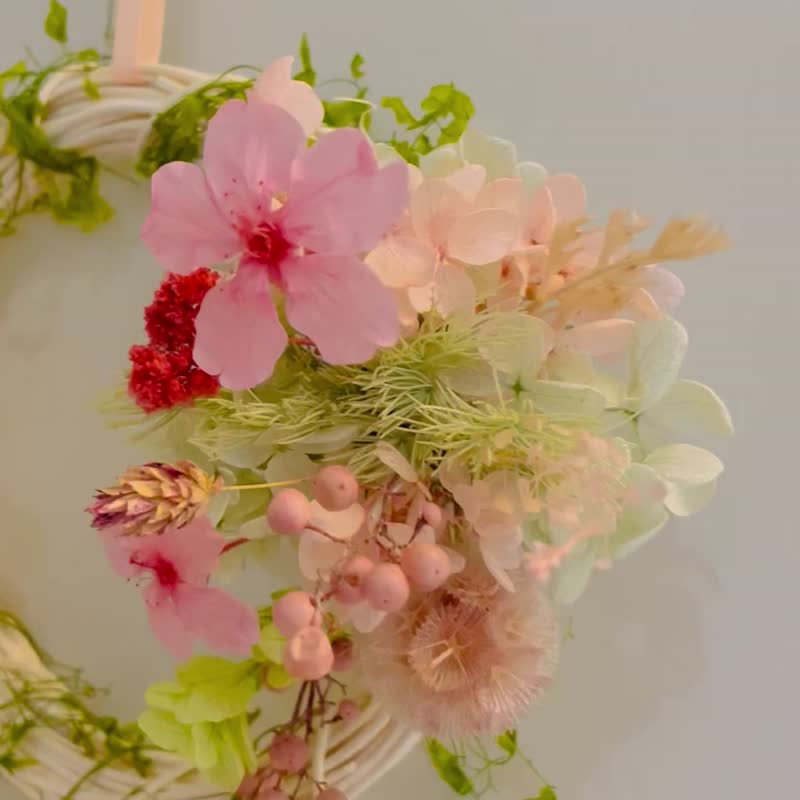 Spring's garden - Everlasting wreath/Mother's Day flower gift/New house flower gift - Dried Flowers & Bouquets - Plants & Flowers Pink
