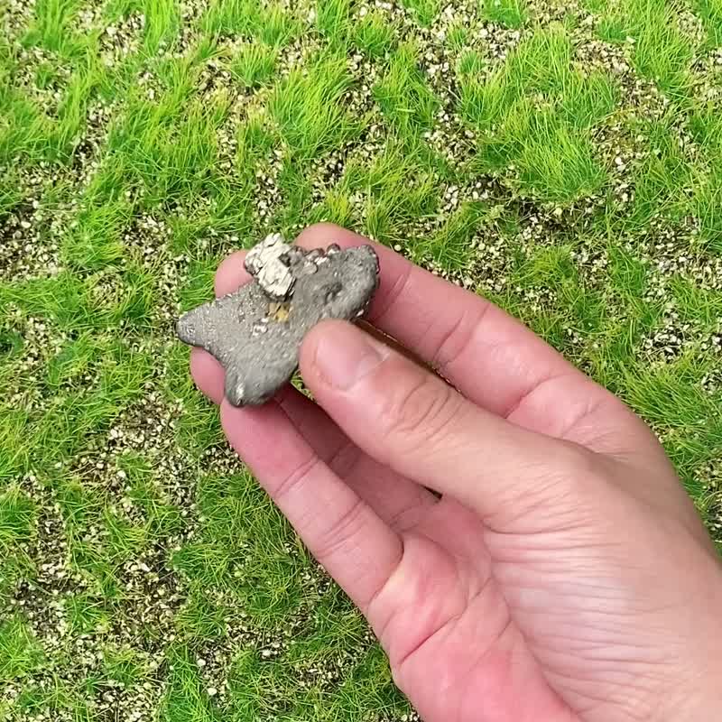 天然原礦可愛小金礦區黃銅礦 招財聚財//增運勢 正能量 避邪 開運 - 裝飾/擺設  - 水晶 金色