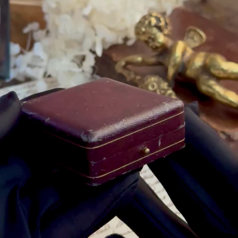 50325-珍藏法國古董酒紅色首飾盒Elegant French antique jewelry - 居家收納/收納盒/儲物盒 - 其他材質 