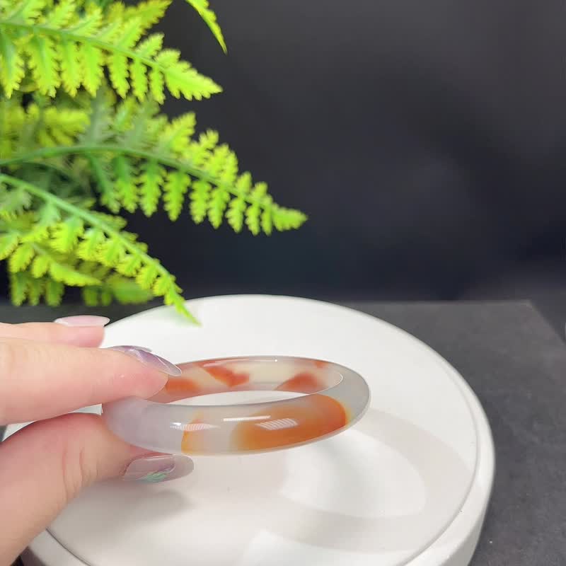 優質 馬達加斯加紅瑪瑙手鐲 51MM 冰透起光飄花玉髓手環 鴻運當頭 - 手鍊/手環 - 半寶石 紅色