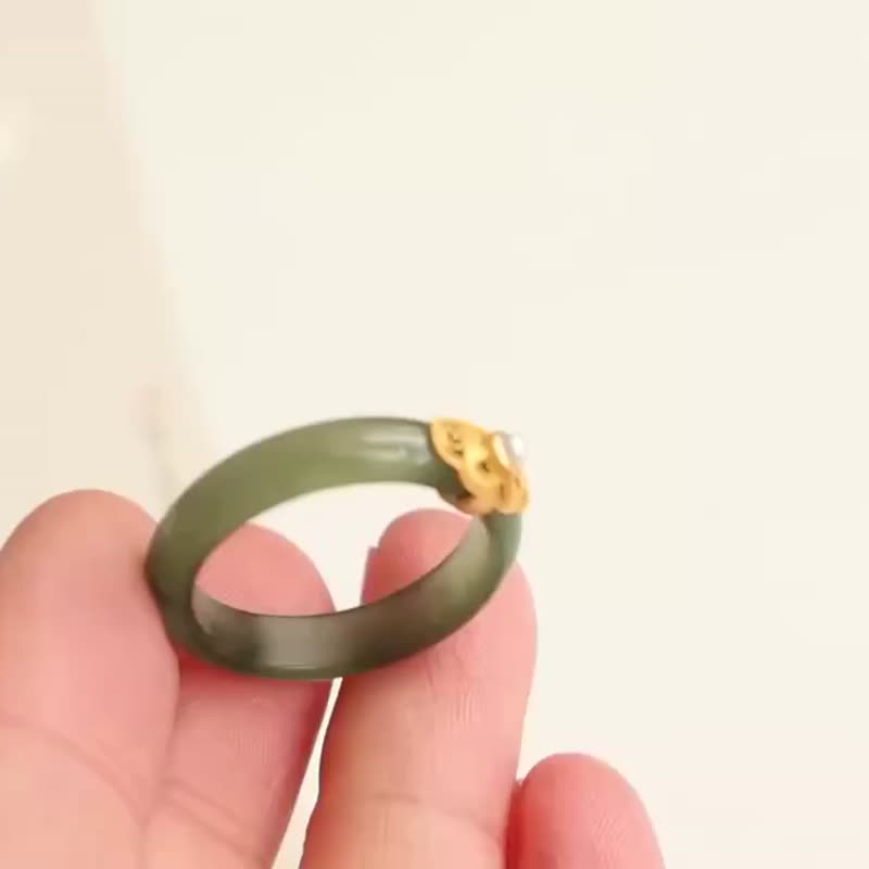 Natural Hetian jade ring ring ice bottom clear water material with 925 Silver inlaid pearls gift for girls - แหวนทั่วไป - หยก 