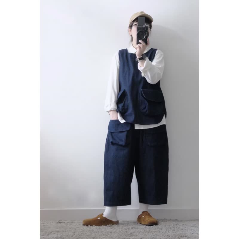 厚磅牛仔深海藍 雙層大口袋寬褲 - 女長褲 - 棉．麻 藍色