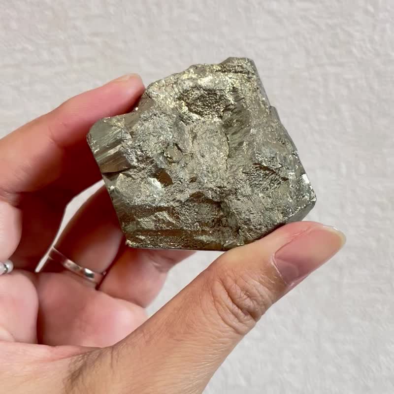 【愚人金黃銅礦】絕美精品/一物一拍 - 擺飾/家飾品 - 水晶 金色